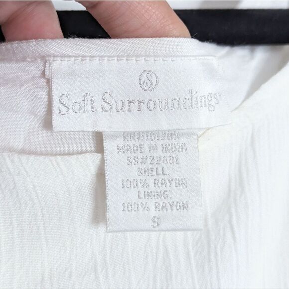 Soft Surroundings Crinkle Cold Shoulder Tie Sleeve Blouse White Small - Picture 6 of 7